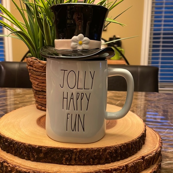 Rae Dunn Jolly Happy Fun mug - Picture 1 of 1